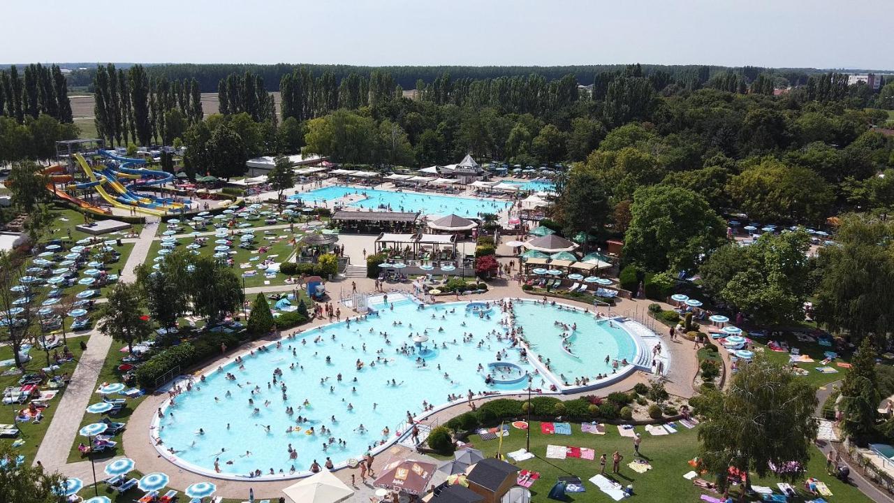 شقة Rivapark Dunajská Streda المظهر الخارجي الصورة